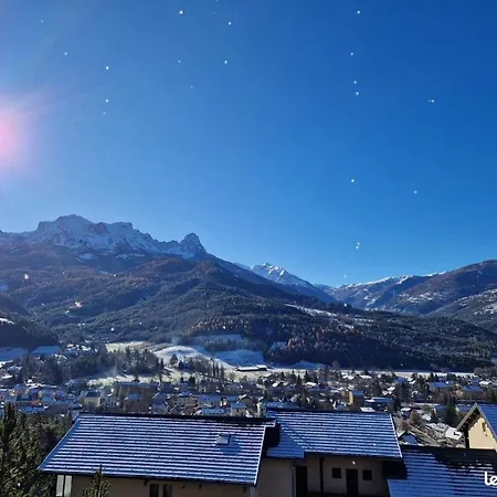 Vue Magnifique Sur La Vallee De L'ubaye بارسلونات